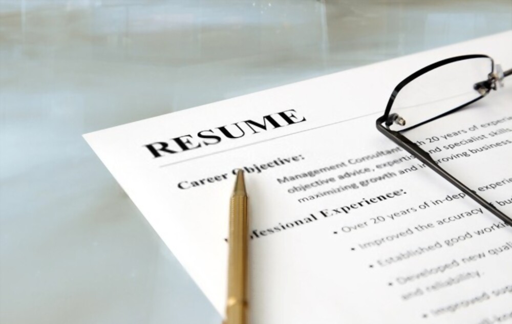 7 Easy Resume Hacks You Can Do To Get Hired Faster